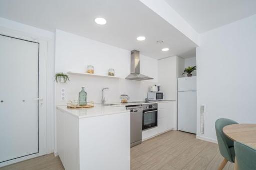 Apartamento Marivent 2023 Roses