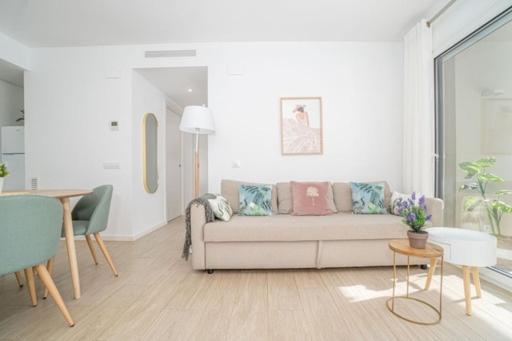 Appartement Marivent 2023 Roses